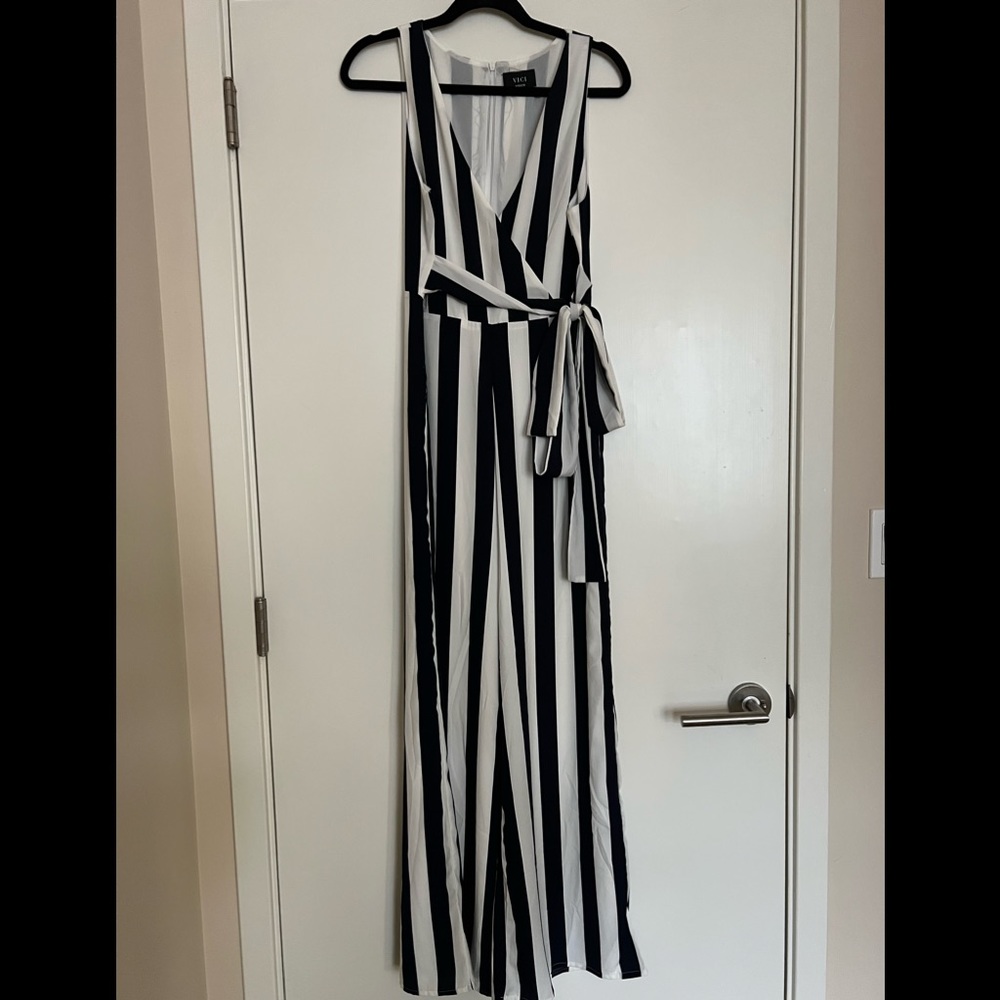 Vici Jumpsuit 🌊